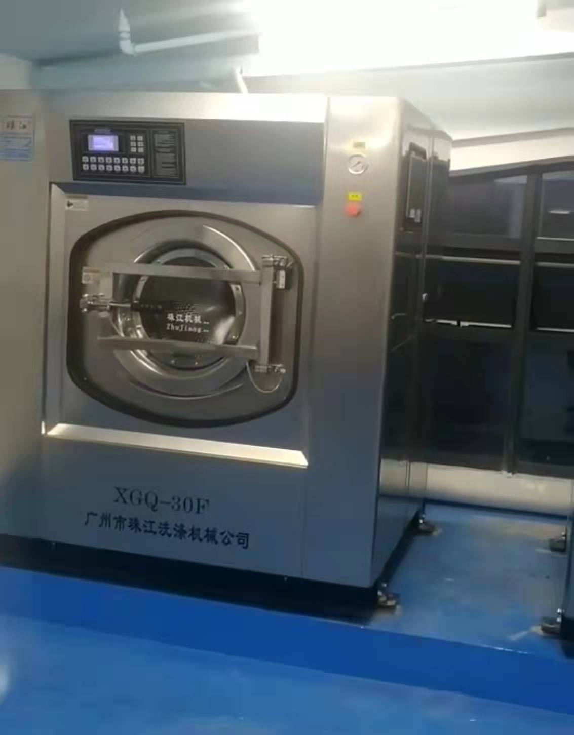 广东省国产工业洗衣机报价，酒店洗衣房洗涤专用工业洗衣机服务案例