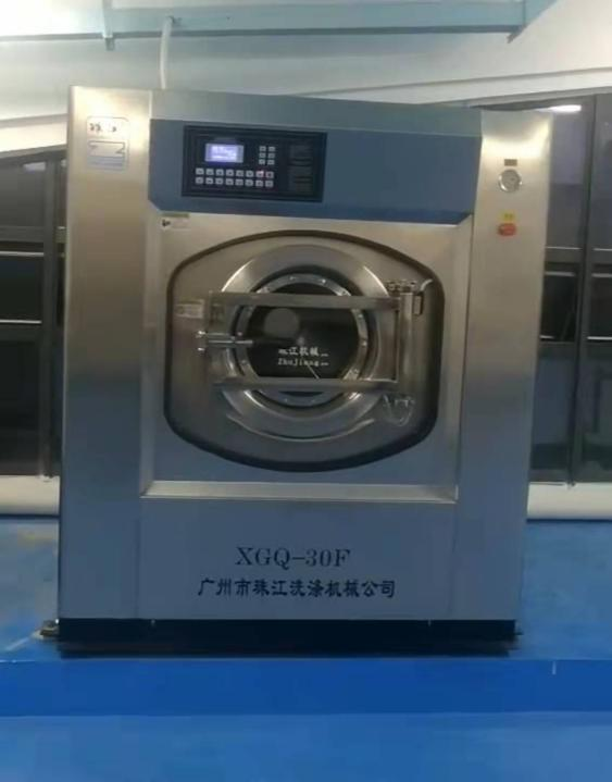 滚筒式工业洗衣机定制价钱，医院专用工业洗衣机20kg清洗方案